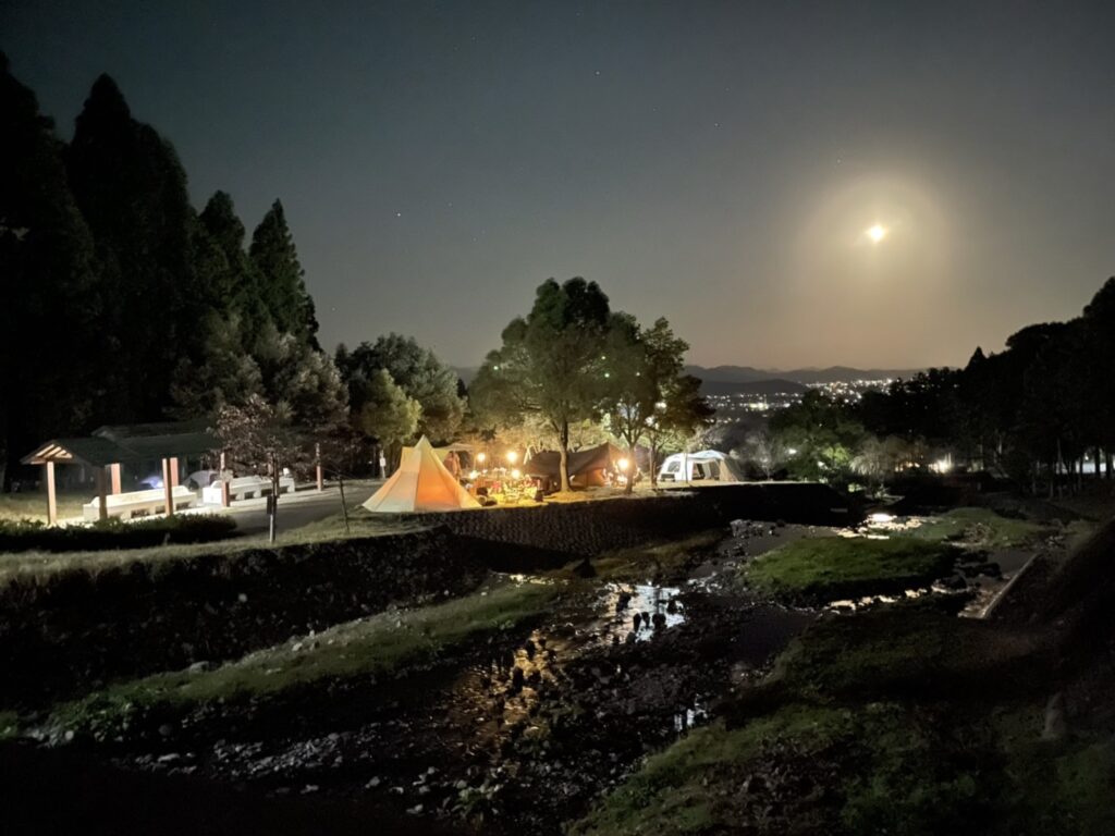 大津谷公園キャンプ場
夜景